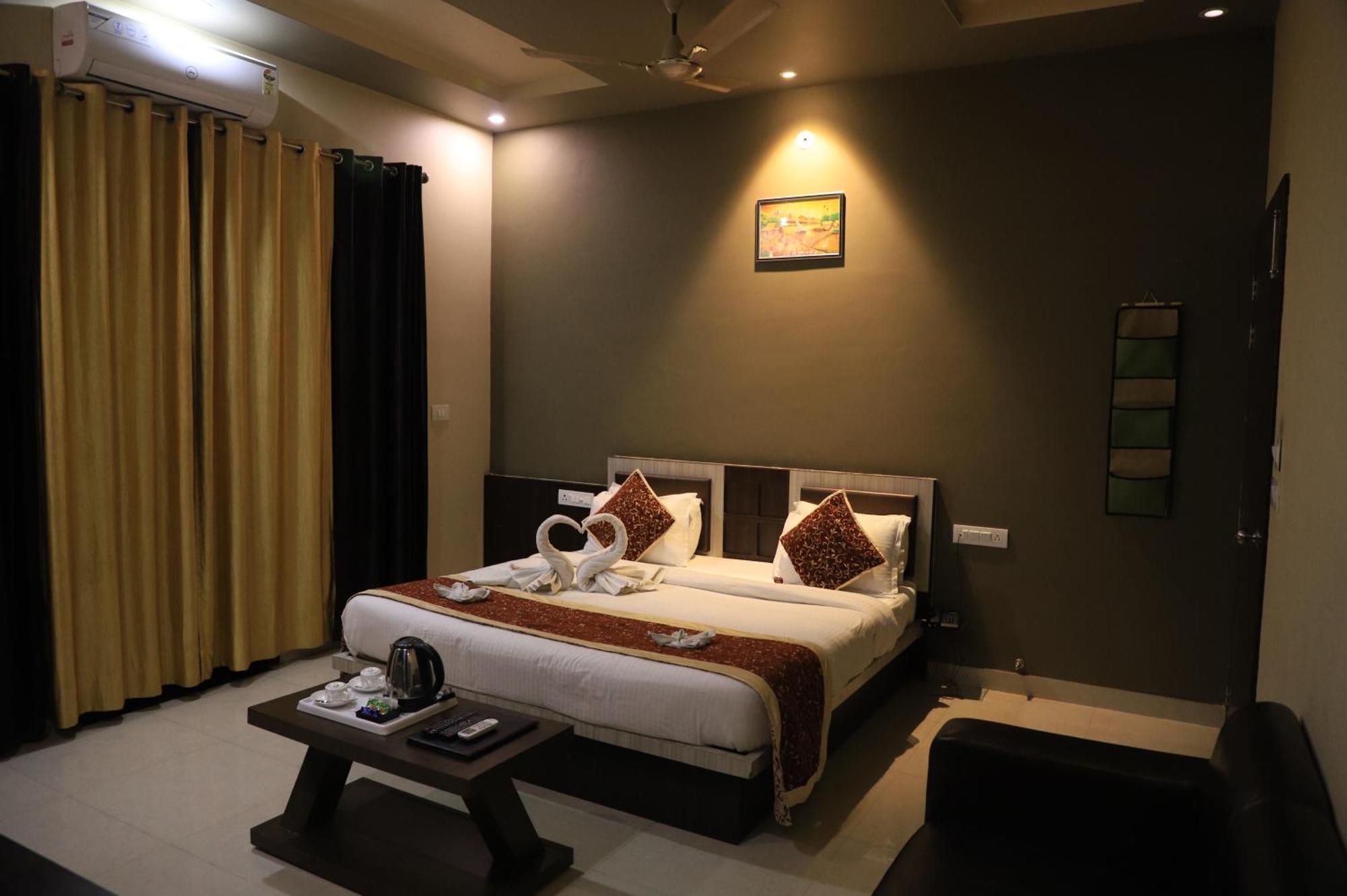 Hotel Pushkar Legacy Extérieur photo